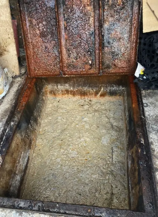 Mantenimiento de trampa de grasa industrial en Sánchez Celis Mazatlán