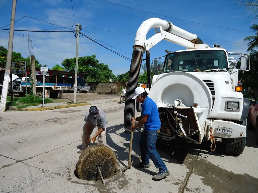 Limpieza de drenaje con equipo Vactor en Mazatlán